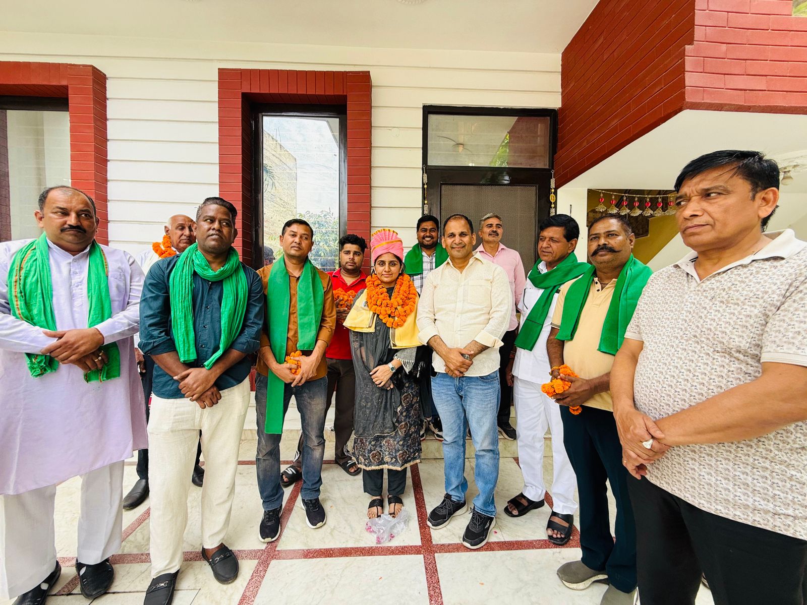 गांव बरौला की बेटी मानसी बैसोया बनी PCS अधिकारी, किसान यूनियन ने किया जोरदार सम्मान